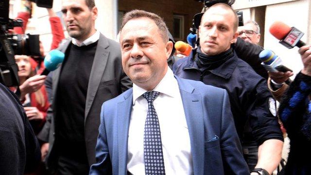 Арестуваният зам.министър бил роднина на Тато